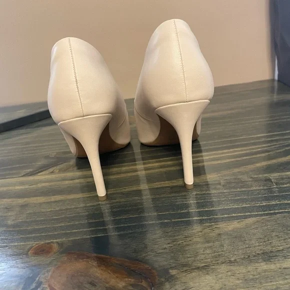 Dream Pairs high stiletto size 9 - Picture 6 of 8